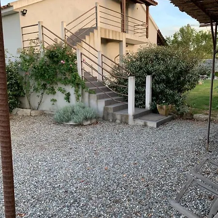 Tres Bel Apartment
